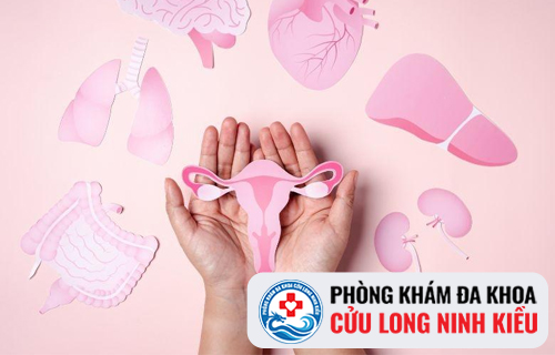 Ra máu trước kỳ kinh nguyệt có sao không?